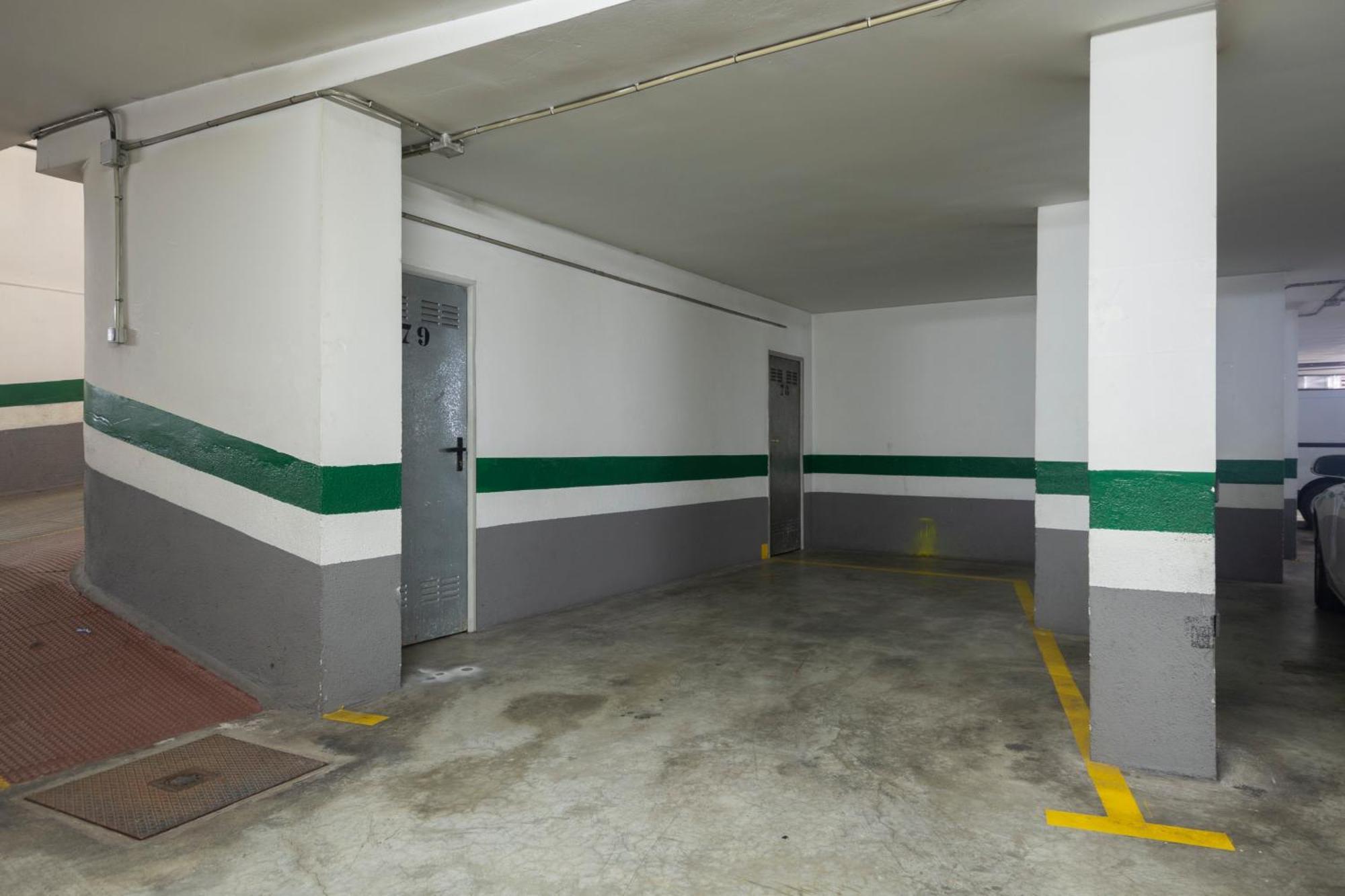 Apartamento Adultos Centro N V 1 Free Parking Granada Luaran gambar